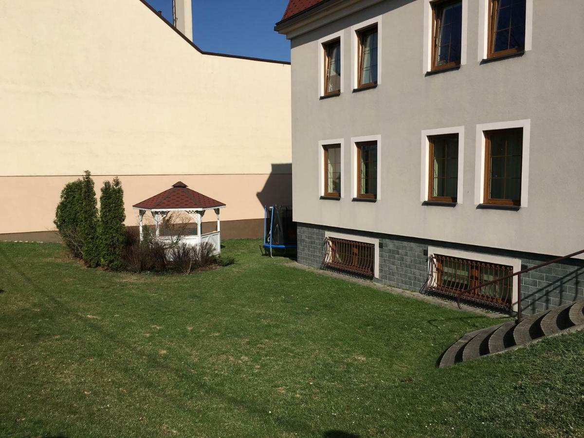 Apartment Ap 1 *
